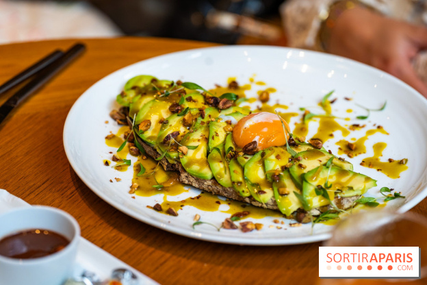 Le brunch de Pierre Hermé à Beaupassage  -Toast Avocat, jaune d’œuf confit,   vinaigrette pistache 