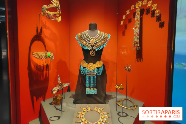 Le mystère Cléopâtre : l'exposition entre mythe et histoire sur la célèbre reine d'Egypte à l'IMA - fotor 1749554355654
