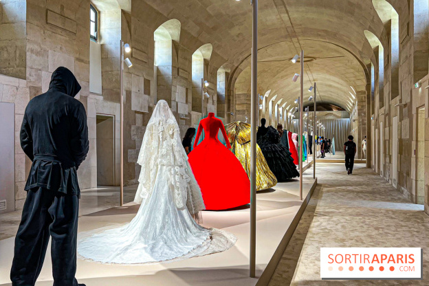 Balenciaga by Demna : l'exposition mode évènement (et gratuite !) au siège du groupe Kering - image00042