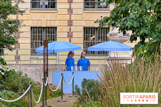 Miu Miu Summer Reads : la maison italienne ouvre un pop up et distribue des livres gratuits à Paris