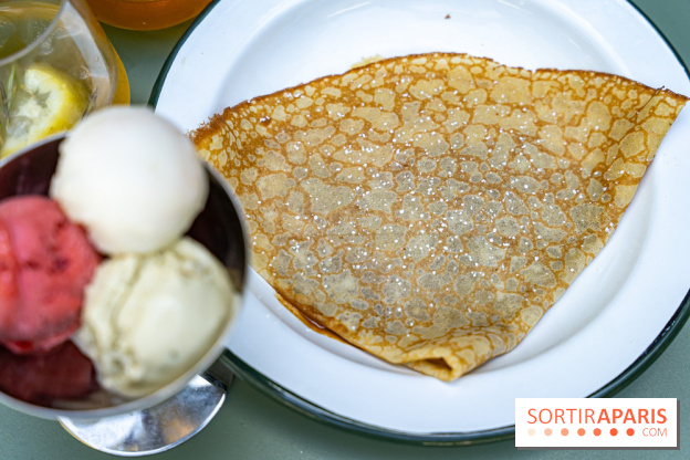 La Flottille, la guinguette dans le parc du Château de Versailles - A7C03426