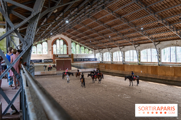 Visite guidée de l'École Mlitaire d'Équitation