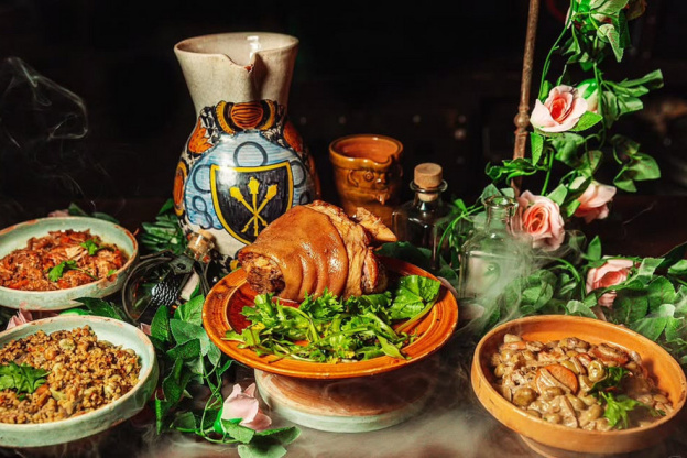 La Taverne Médiévale - ⚔️ 𝔼𝕟𝕥𝕣𝕖𝕫 𝕕𝕒𝕟𝕤 𝕝𝕒 𝕋𝕒𝕧𝕖𝕣𝕟𝕖 𝕄𝕖𝕕𝕚𝕖𝕧𝕒𝕝𝕖 ⚔️Sous les voûtes ancestrales d (8)