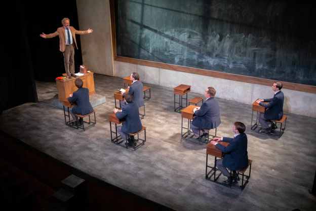 Le Cercle des Poètes disparus au Théâtre Libre - pp18 19 double page