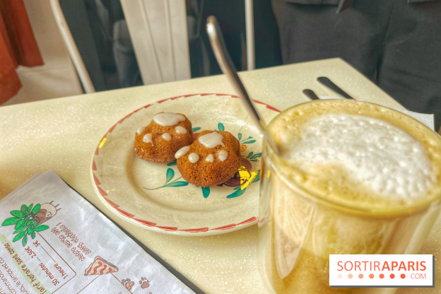 Chat-Rivari Café