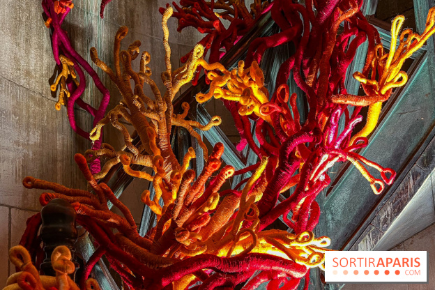 Paris Design Week 2025: une œuvre textile s'invite dans la Colonne de Juillet, place de la Bastille - IMG 7312 jpg