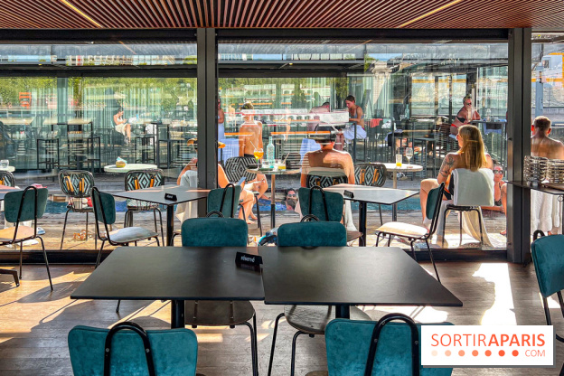 Bar du OFF Paris Seine - 11AD15A9 5BF0 4932 9DC4 AFC2565238C7