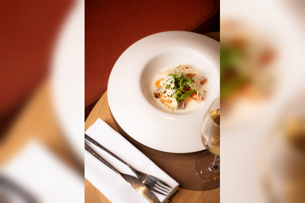 Jenny : le bar-restaurant chic du Marriott Champs Elysees - @salome rateau 65
