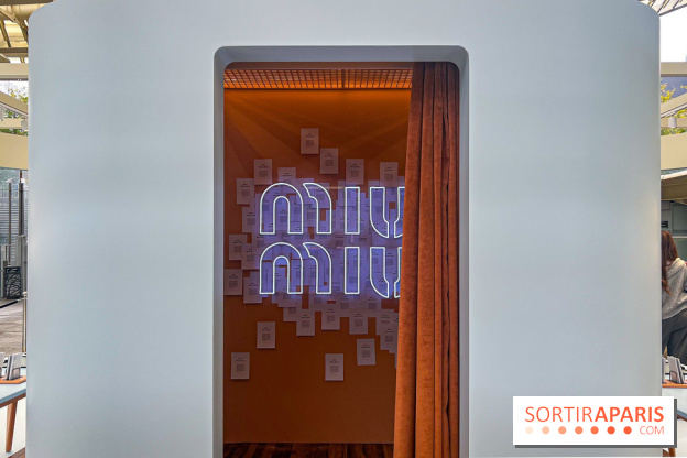 Miu Miu Beauty : pop up beauté gratuit au Forum des Halles avec showcase exclusif de Louane - IMG 3104 jpg 2