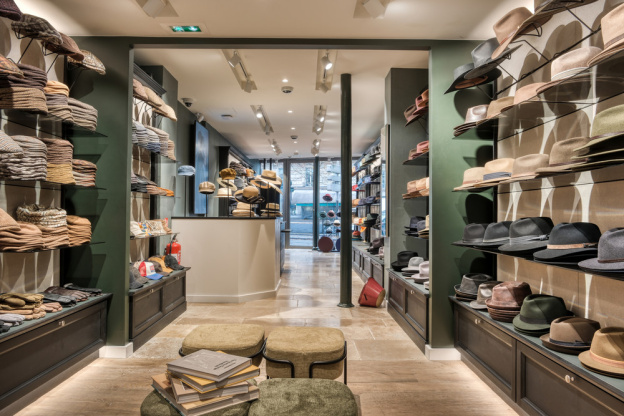 La boutique de chapeau JJ Hat Center ouvre ses portes à Paris
