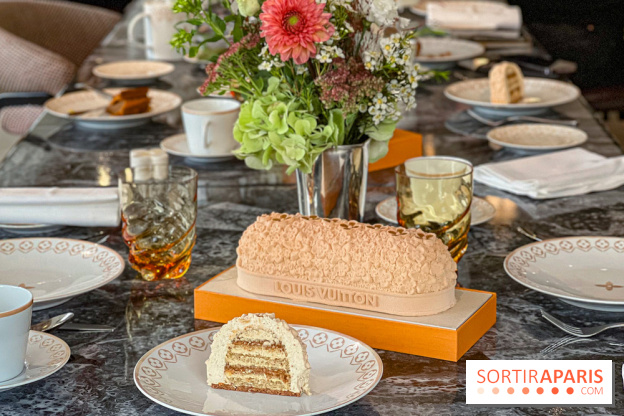 Bûche et chocolats de Noël 2025 de Louis Vuitton par Maxime Frédéric - IMG 7855