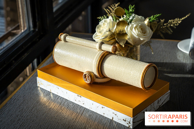 Bûche de Noël du Jules Verne : Voyage Extraordinaire