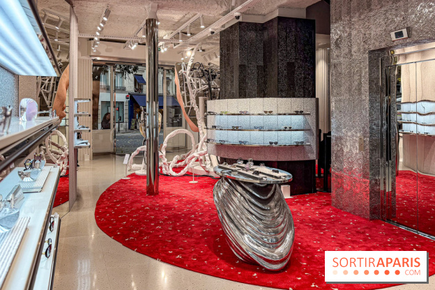 Gentle Monster : le flagship parisien du lunetier sud-coréen et ses installations futuristes