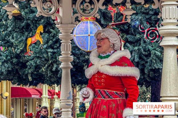 Noël à Disneyland Paris : Disney's Enchanted Christmas - Mère Noël