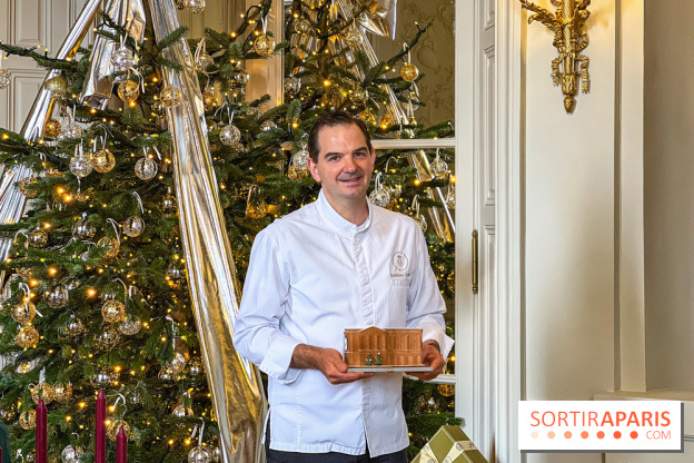 La Bûche de Noël 2025 de l'Hôtel de Crillon par Matthieu Carlin : le palace ... à croquer !