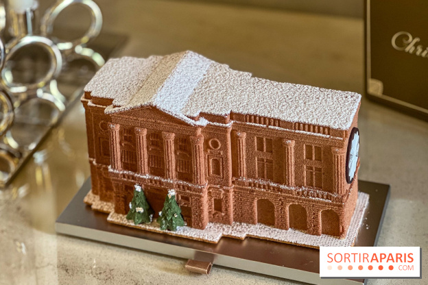 La Bûche de Noël 2025 de l'Hôtel de Crillon par Matthieu Carlin : le palace ... à croquer !