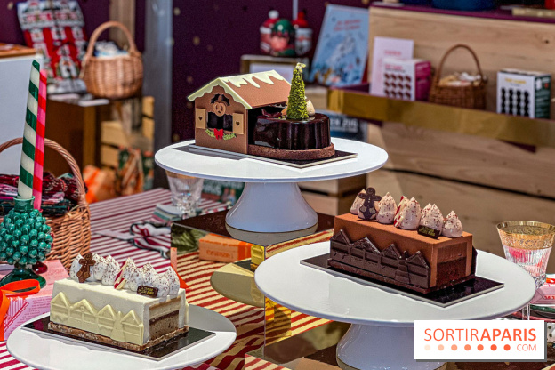 Bûches de Noël 2025 de La Grande Epicerie de Paris : trois gâteaux dans l'esprit des marchés de Noël