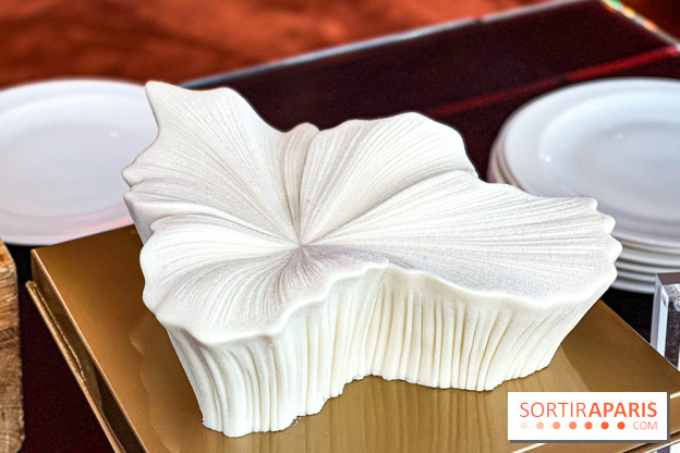 Bûche de Noël Fleur de Vanille du Shangri-La Paris 2025 par Timothy Lan, une création haute couture - IMG 0785