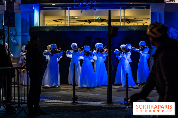 Inauguration des vitrines de Noël du BHV Marais à Paris 2025 avec Vincent Niclo et Vitaa - photos - A7C01364