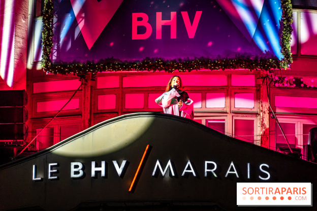 Inauguration des vitrines de Noël du BHV Marais à Paris 2025 avec Vincent Niclo et Vitaa - photos