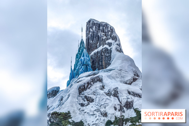 World of Frozen - Montagne Palais de Glace
