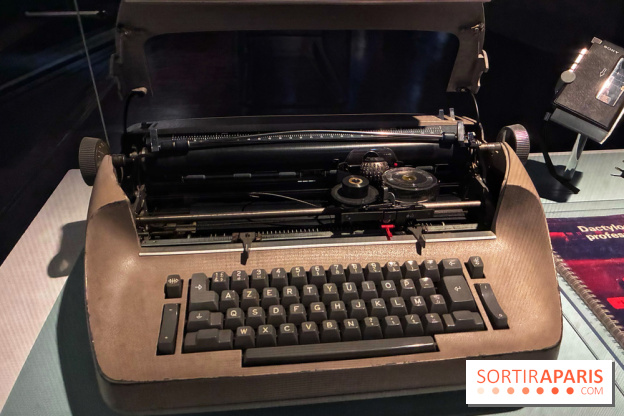 Machine arrière #2, la machine à écrire - IMG 1084