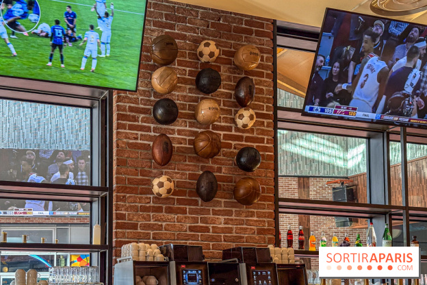 Sports Bar & Lounge Disney Village : le bar immersif pour suivre tous les matchs en direct - IMG 2071