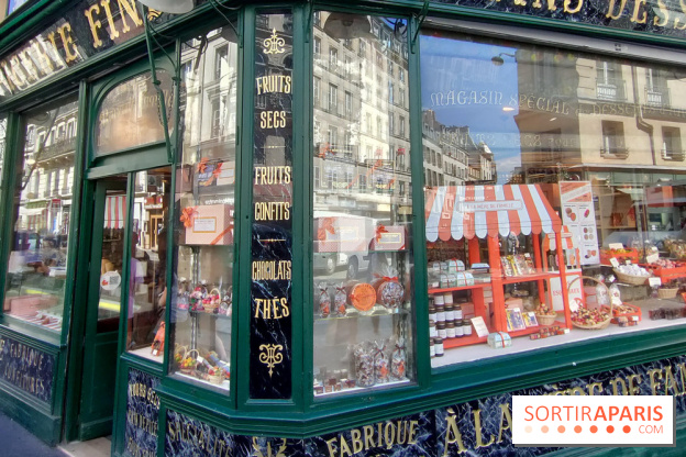 Visuels Paris - A La Mere de Famille