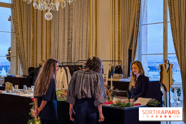 Noël 2025 à Paris : le charmant Marché de Noël dans une suite de l'Hôtel de Crillon