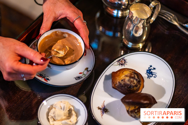 Le chocolat chaud signature 2025 de La Réserve Paris