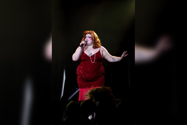 Madame Arthur s’invite à FEAT : une soirée cabaret gratuite à Boulogne-Billancourt !