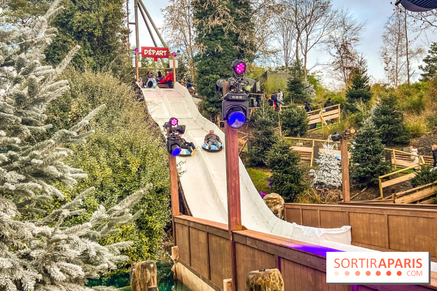 Noël au Parc Astérix 2025, patinoire et marché de Noël  - IMG 7498