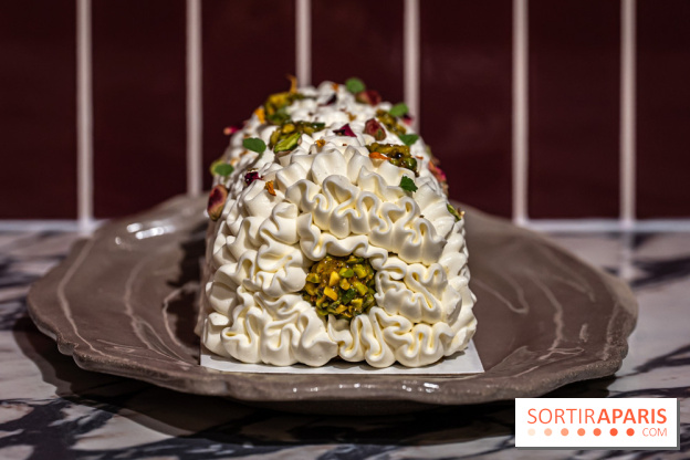 Bûche de Noël Paris-Brest pistache et tropicale de Nour Kandler - Lalla Coffee - A7C02381