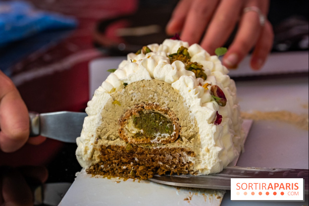 Bûche de Noël Paris-Brest pistache et tropicale de Nour Kandler - Lalla Coffee - A7C02409