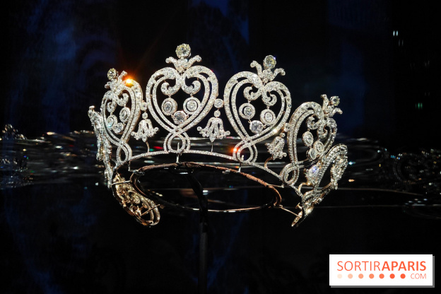 Joyaux dynastiques : une exposition qui brille de mille feux à l'Hôtel de la Marine à Paris - fotor 1765278593608