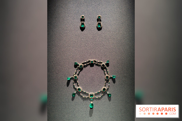 Joyaux dynastiques : une exposition qui brille de mille feux à l'Hôtel de la Marine à Paris - fotor 1765278725198