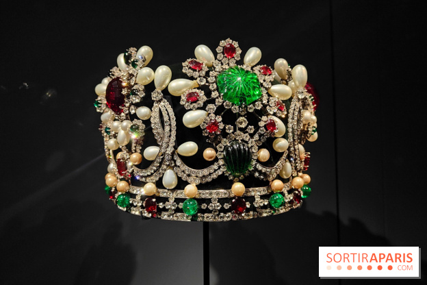 Joyaux dynastiques : une exposition qui brille de mille feux à l'Hôtel de la Marine à Paris - fotor 1765279225347