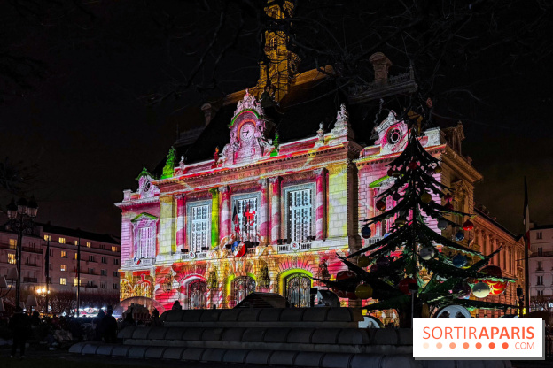 Noël 2025 à Levallois-Perret (92) : spectacle son & lumière gratuit sur l'Hôtel de Ville  - IMG 5426