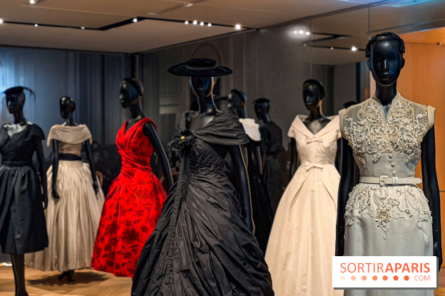 Une double exposition mode à la Galerie Dior et à la Fondation Azzedine Alaïa, à Paris