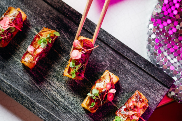 Miss KŌ ORIGINS : un réveillon en trois temps sur les Champs-Élysées - 2