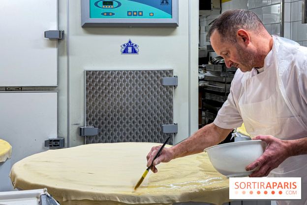 La Galette des Rois 2026 de l'Élysée, fabriquée par la Boulangerie Le Moulin de la Croix Nivert
