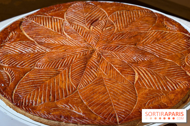 La Galette des Rois 2026 de l'Élysée, fabriquée par la Boulangerie Le Moulin de la Croix Nivert - IMG 7496