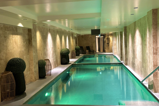 Hôtel Star Champs-Élysées**** : une parenthèse chic à deux pas de l’Arc de Triomphe