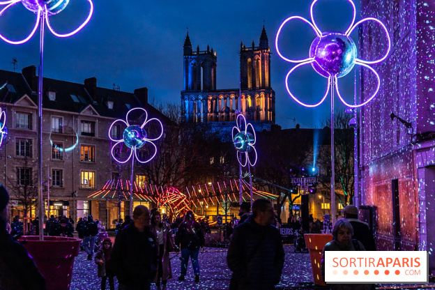 Lueurs de Mantes 2026, les photos du parcours lumineux gratuit des Yvelines