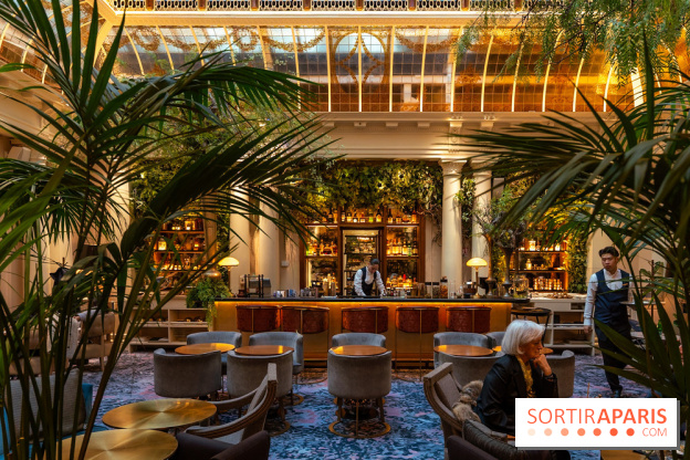 Le tea time Emily in Paris de l'Hôtel du Louvre - A7C04017