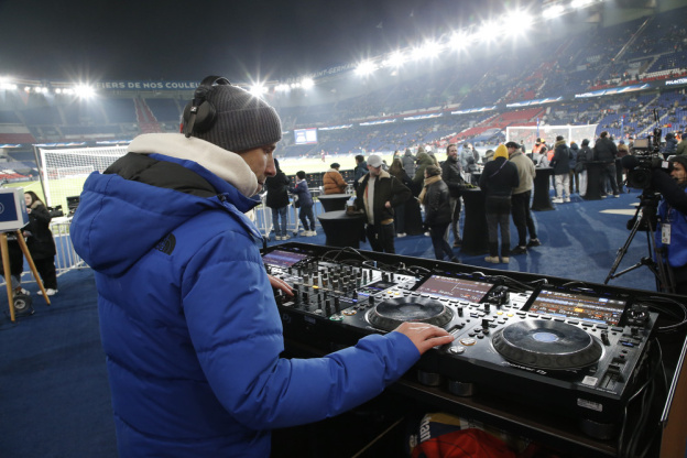 PSG – OL Féminines : vivez une Winter Party géante au Parc des Princes ! -  S3O4339