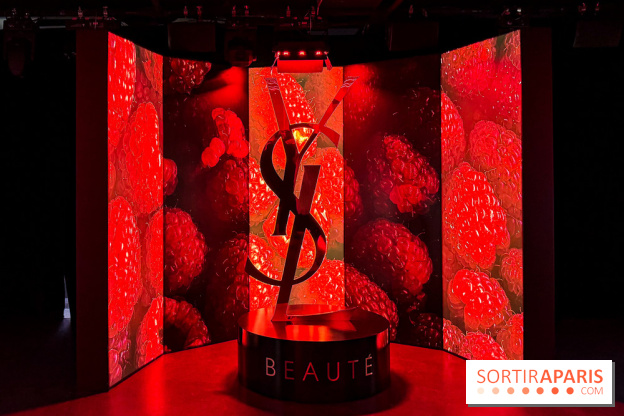 Pop up Yves Saint Laurent Beauté : séances de Pilates et maquillage dans un célèbre club à Paris - IMG 9743