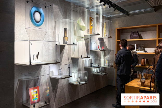 Saint Laurent Rive Droite : une exposition gratuite dédiée à Man Ray, dans la boutique emblématique