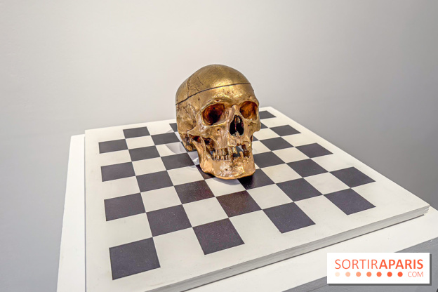 Exposition Un Siècle d'Echecs à la Galerie Perrotin
