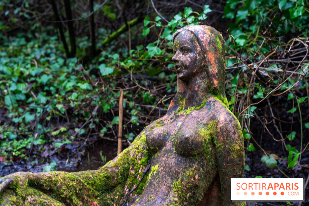 La source de l'Yvette : une statue mystérieuse dans les Yvelines